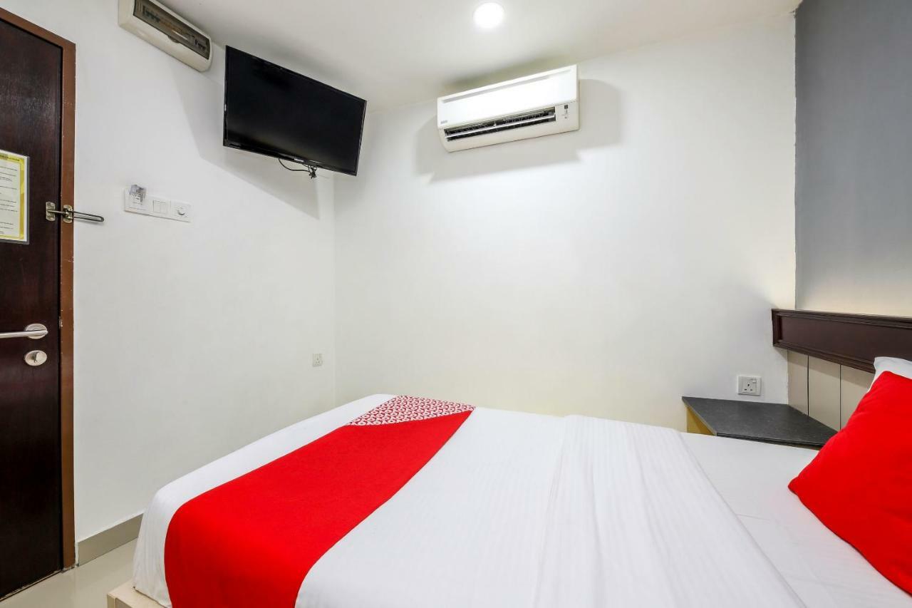 Oyo 317 Citytop 2* Cheras